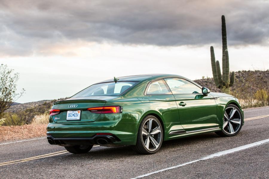  Audi RS5 Coupe 2018 года  (WW) (фото 2 из 40)